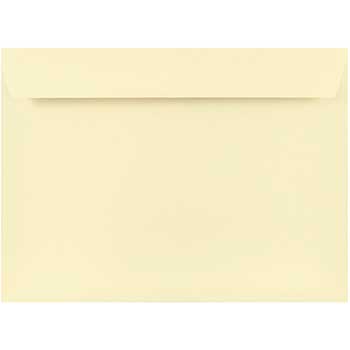 JAM Paper Booklet Strathmore Envelopes, 9&quot; x 12&quot;, Natural White Wove, 100/PK
