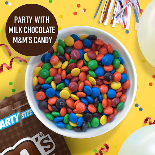 M & M's® Milk Chocolate w/ Candy Coating, 62 oz. tub WB Mason